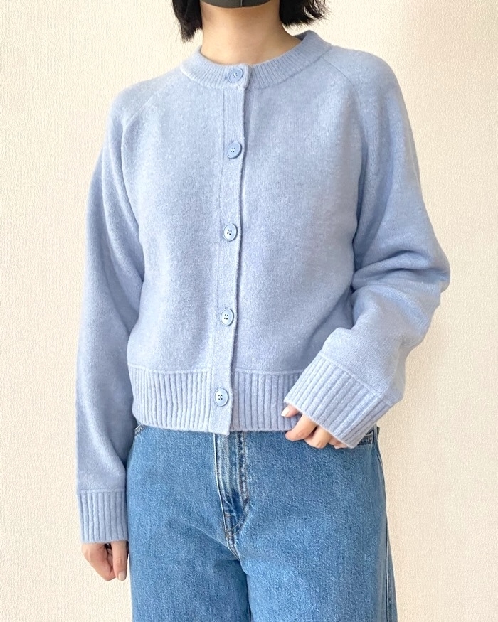 美品♡近年♡フォクシー アジュール ショート丈 カーディガン ブルー 38 美品♡近年♡フォクシー アジュール ショート丈 カーディガン