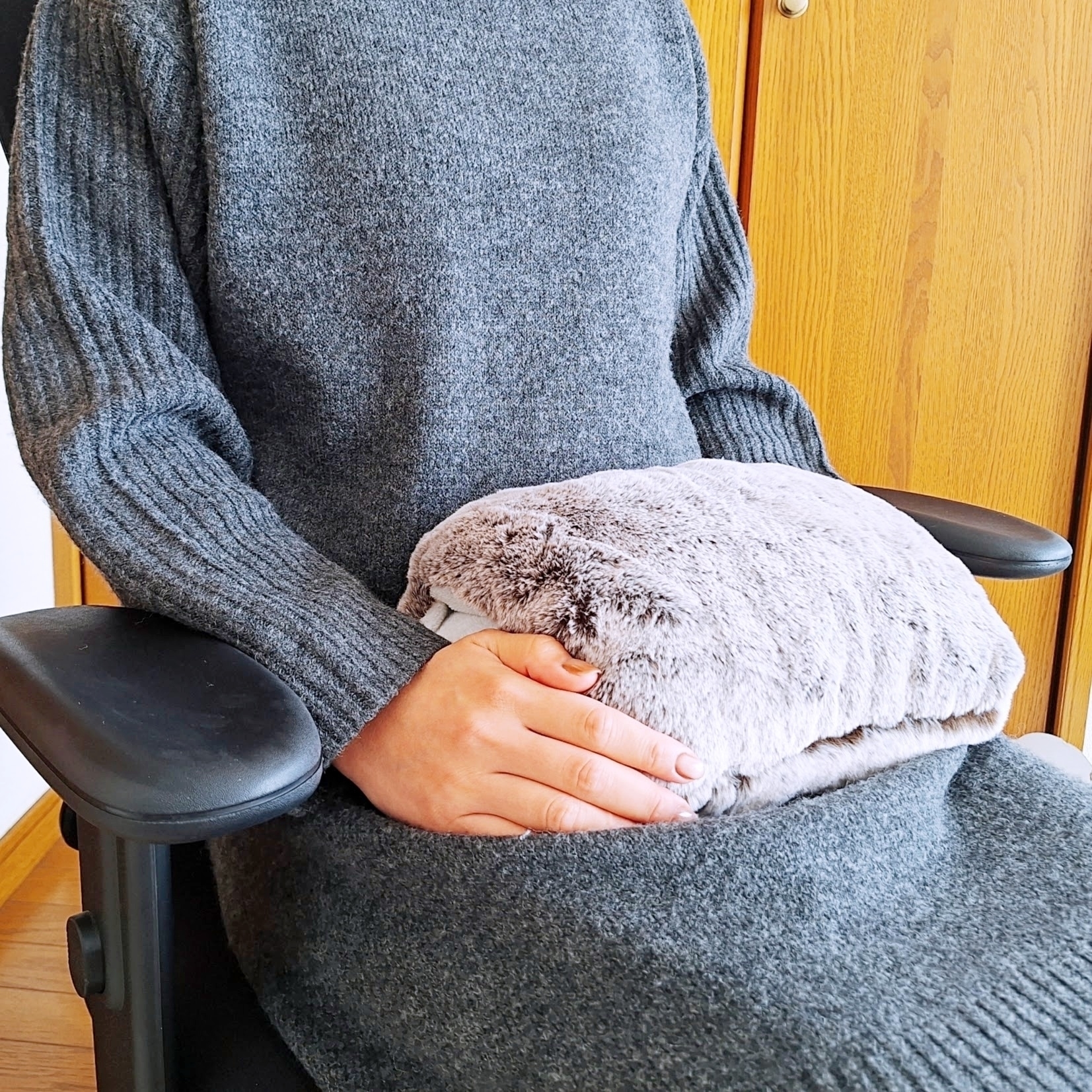 フランフランの「ふわモコ手袋」が天才すぎる！ヒーター付きだから寒い