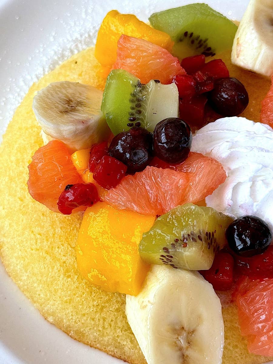 ガスト】いくらなんでも乗せすぎだよ…！カフェみたいな「フルーツ  