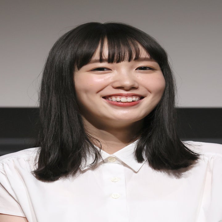 飯豊まりえさん（時事）