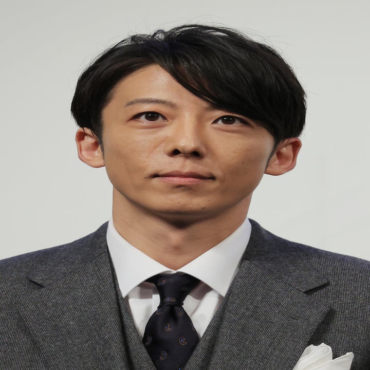 高橋一生さん（時事）