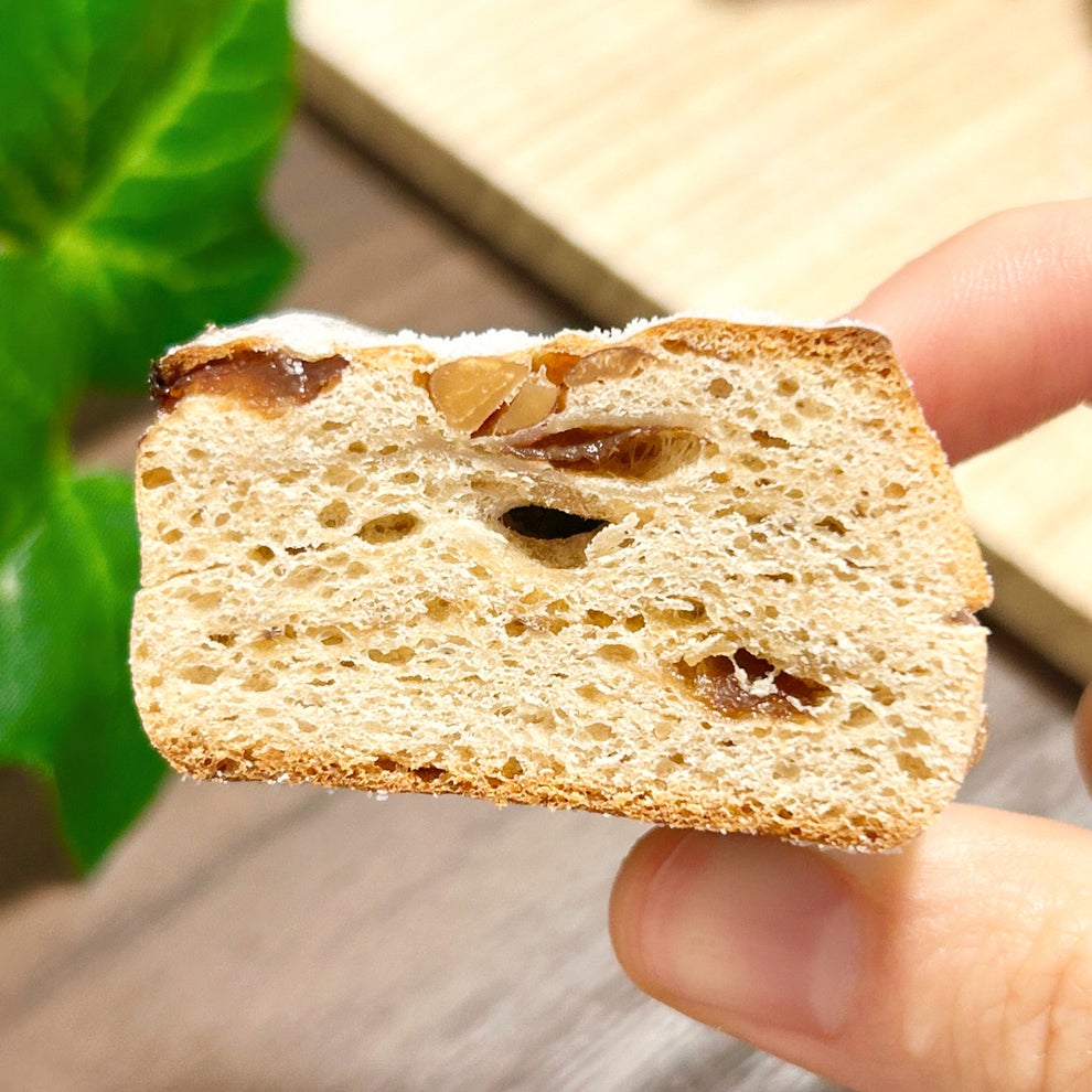 ファミマ】「ついに、コンビニでシュトーレンが買える時代に…」「210円 