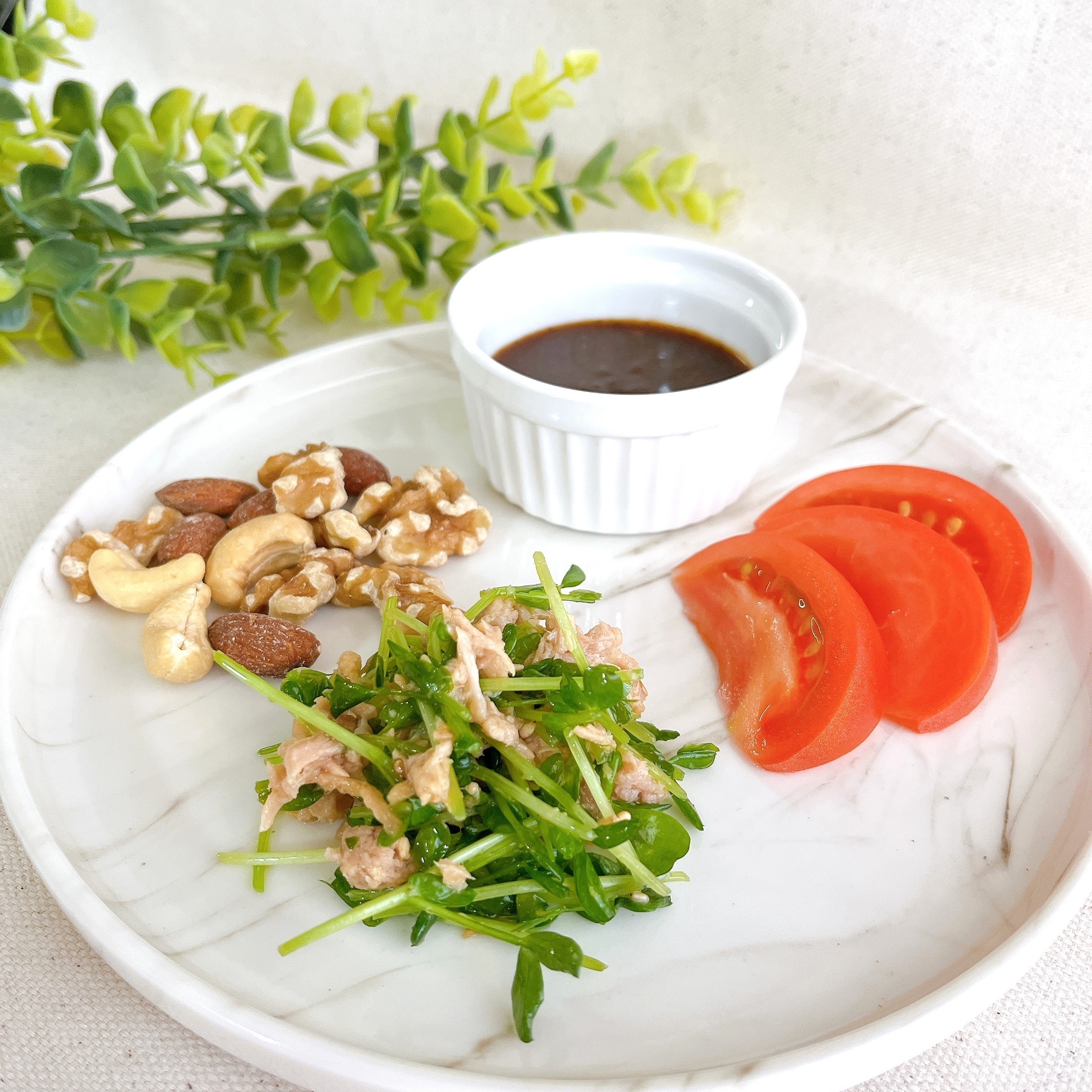 3coins スリコ マーブルプレート 20cm 2枚 3coins スリコ マーブルプレート 20cm 2枚 - メルカリ