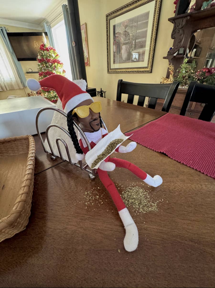 funny christmas scenes images