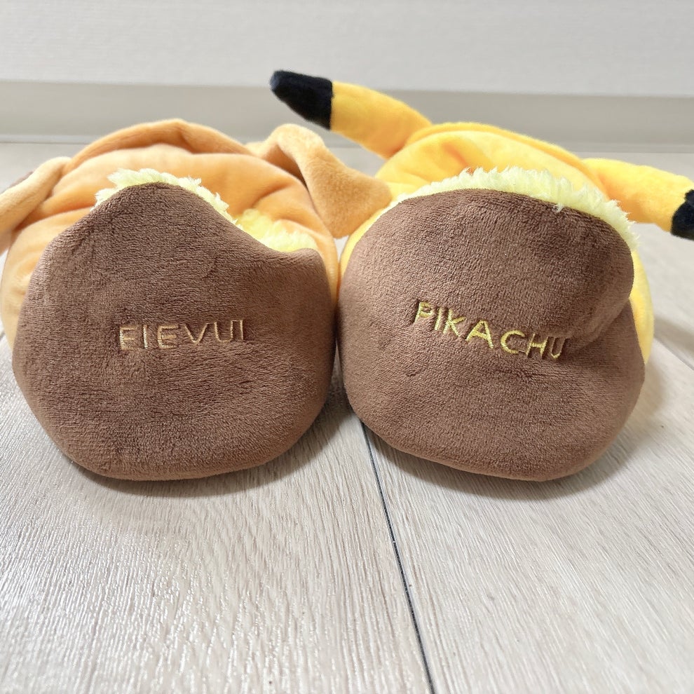 ニトリ】履くだけでポカポカ暖かい！ピカチュウの「ふわもこルーム 