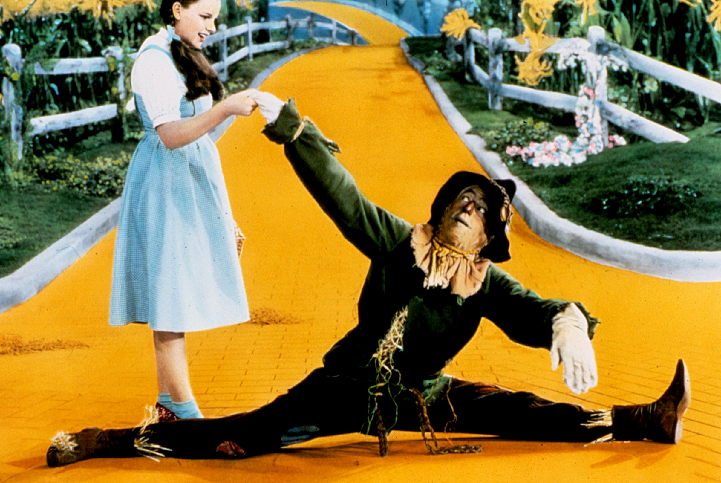 wicked-s-dancing-through-life-foreshadows-fiyero-s-fate