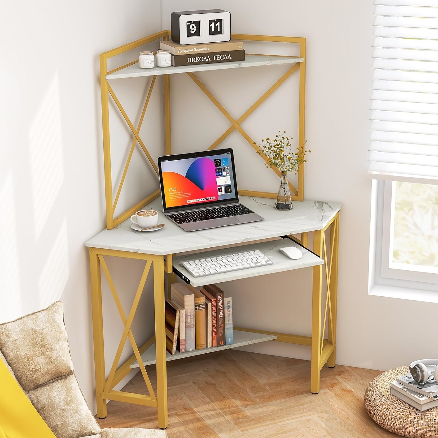 Top 28 Corner Desks For Small Home Offices
