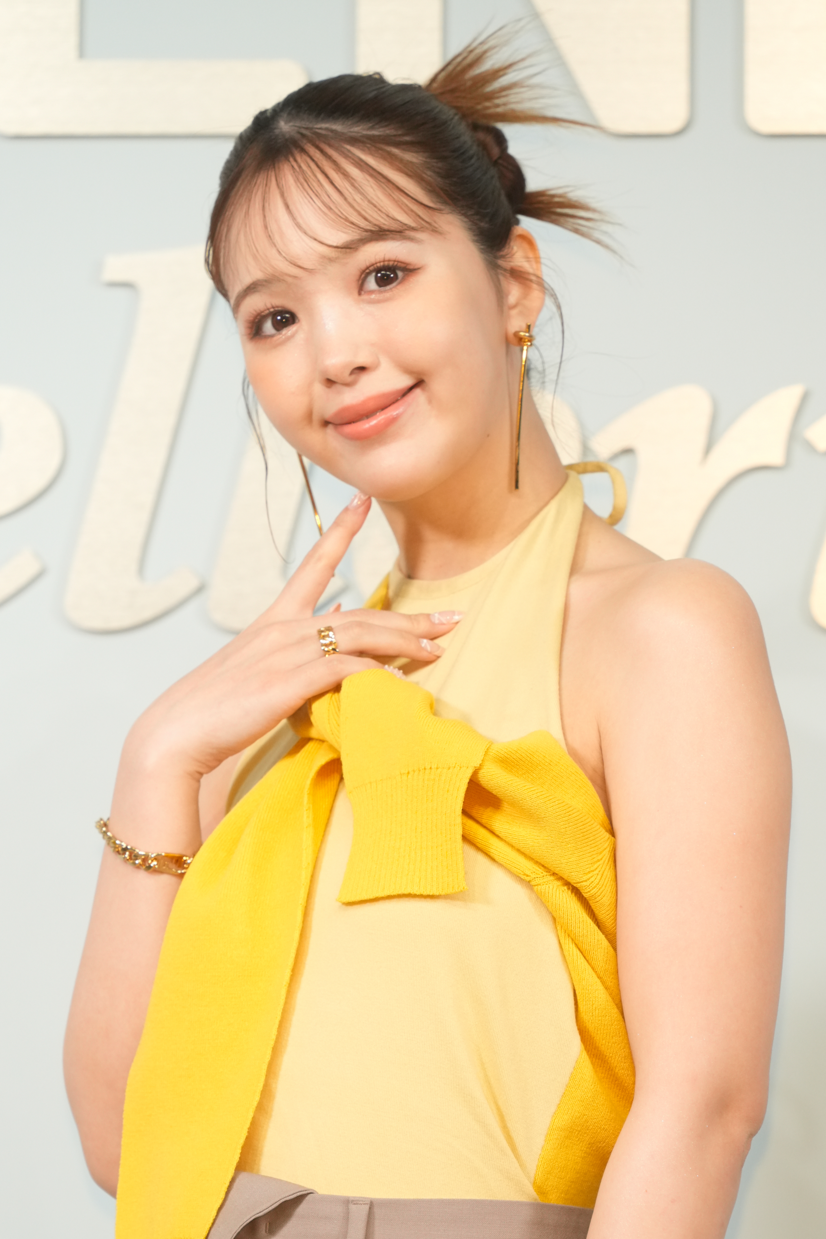 かわいすぎて10度見」藤田ニコルのイメチェンに絶賛の声「ピンク