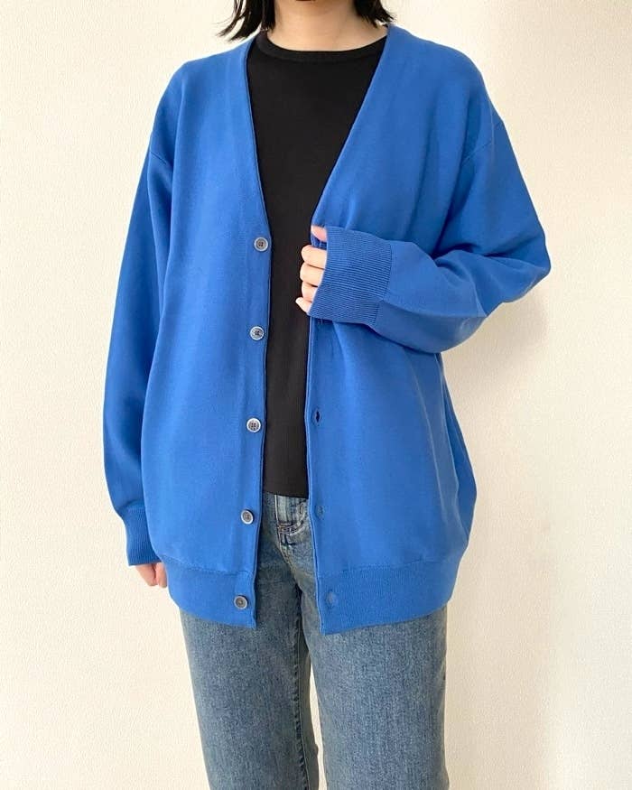 GUの「2290円カーディガン」がサッと羽織るだけでオシャレ！ゆったり  