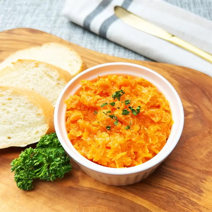 にんじん。さまおまとめ 2点 レンジで2 分30秒♪【ごま味噌にんじん】#時短#簡単#節約 | 長田知恵