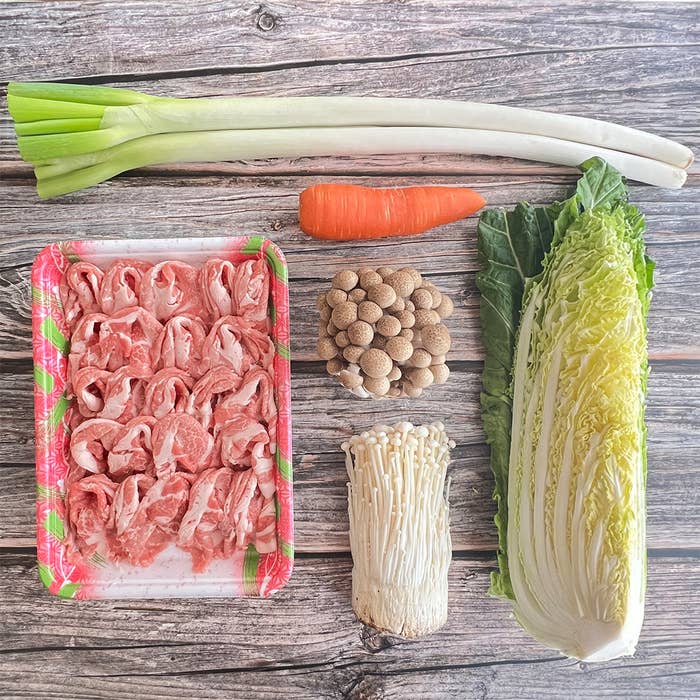 これを考えた人は神か？】おひとり鍋セットのレシピ・作り方｜Tasty