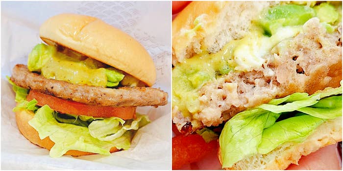 モスバーガー】「うまくて震えた」「ソースが天才」と大好評