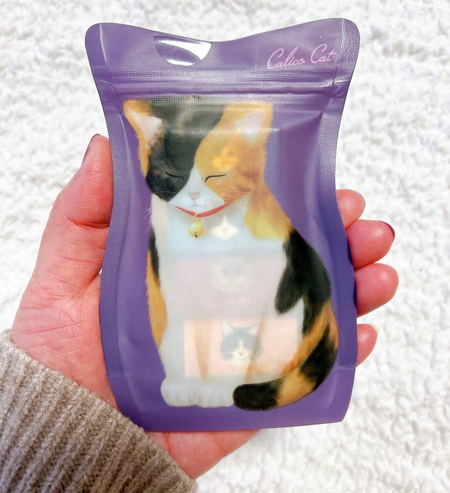 カルディ】思わず全種類買っちゃった…！278円の「猫ちゃんチョコ袋 