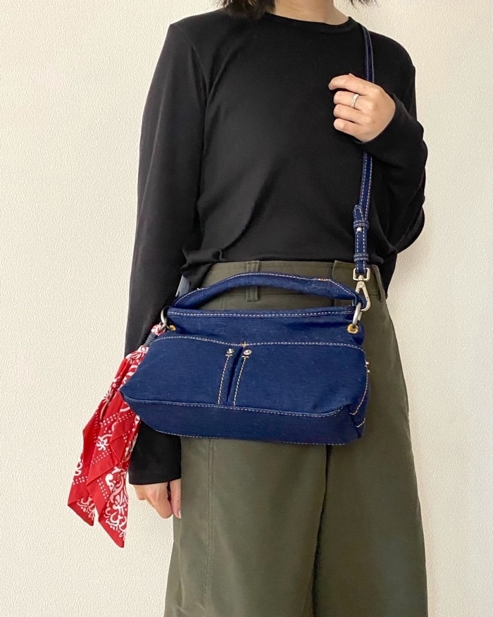 ZARA】コンパクトなのに収納力バツグン！ペットボトルも入る