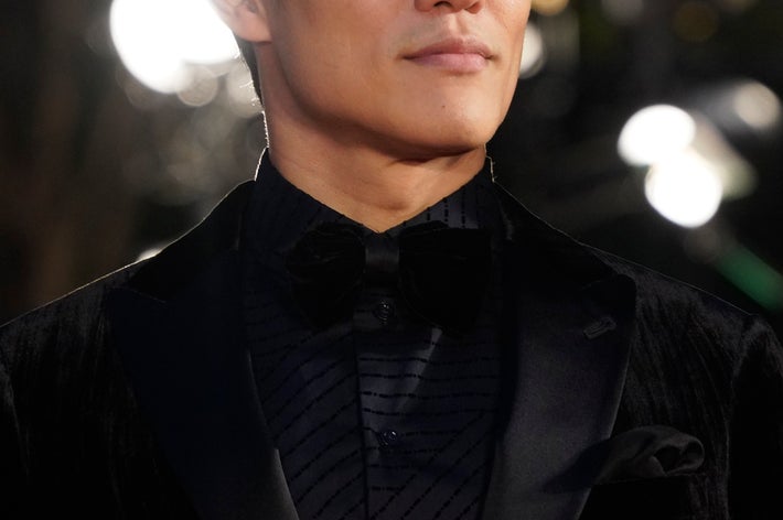 鈴木亮平さん(時事通信)