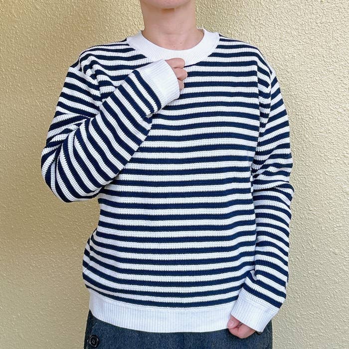 無印良品の『やわらかトップス』まじで着心地いいし、デザインも良くて 