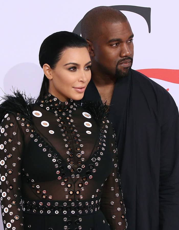 Kim Kardashian và Kanye West trên thảm đỏ