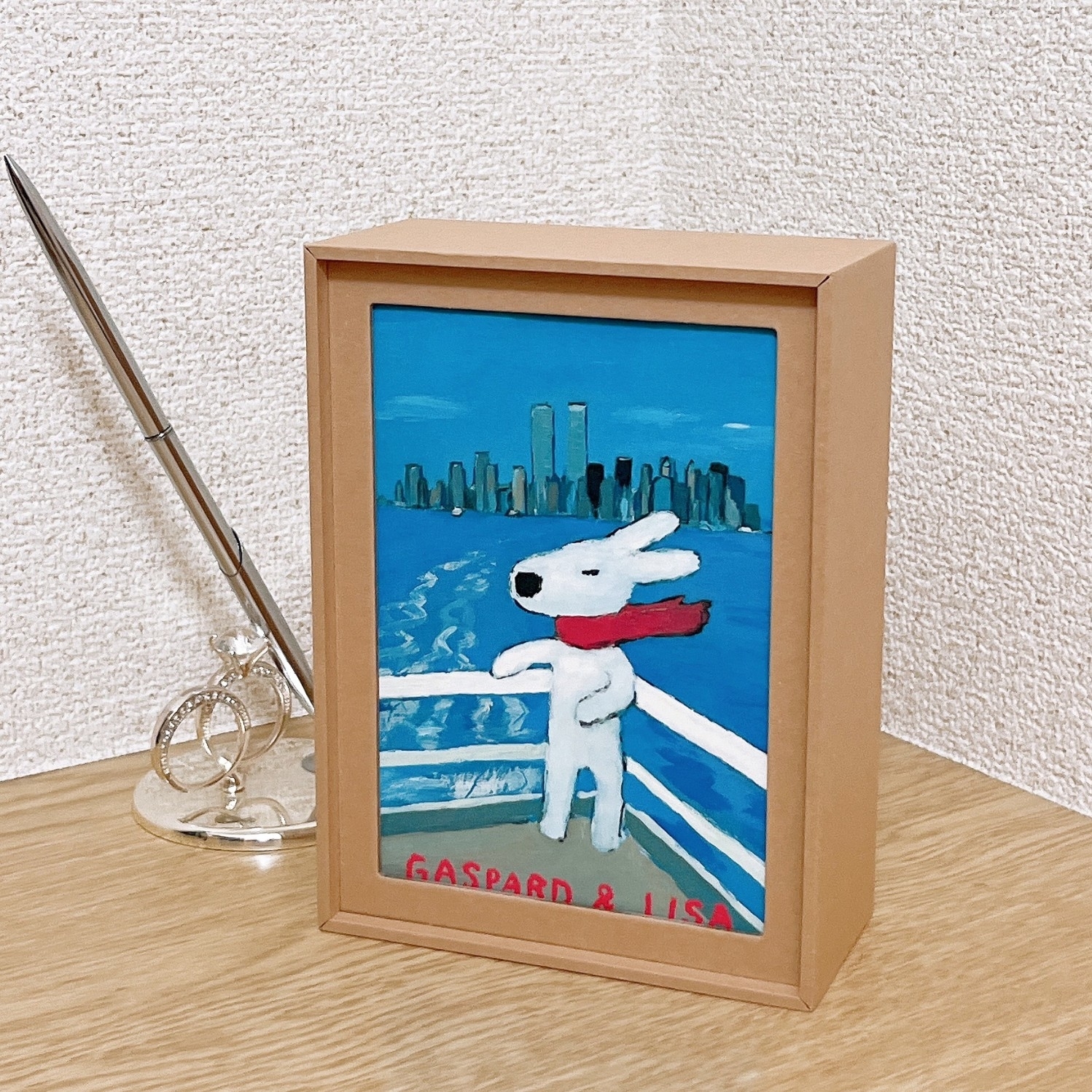 無印良品「フォトフレームにもなるポストカードケース」