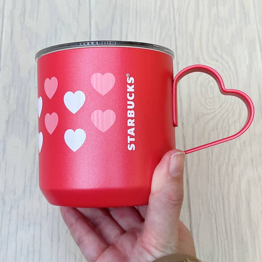 スタバ】かわいすぎてもはや事件…！「絶対ほしい！」「夫婦で2つ買い 