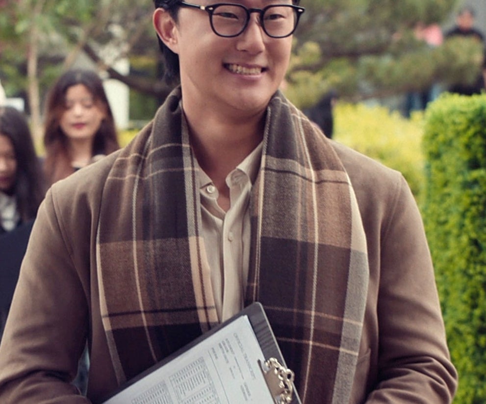 Peter Thurnwald in Season 2 of &quot;XO, Kitty.&quot;