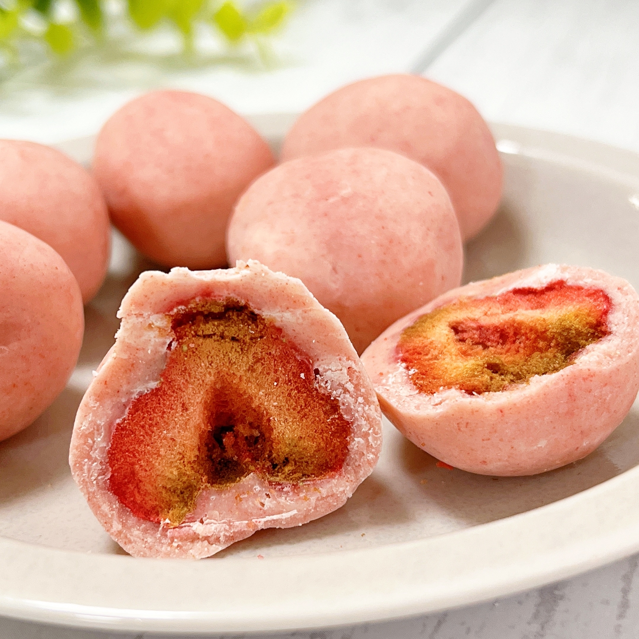 セブンは天才ですか？】いちご×チョコの「六花亭みたいなスイーツ