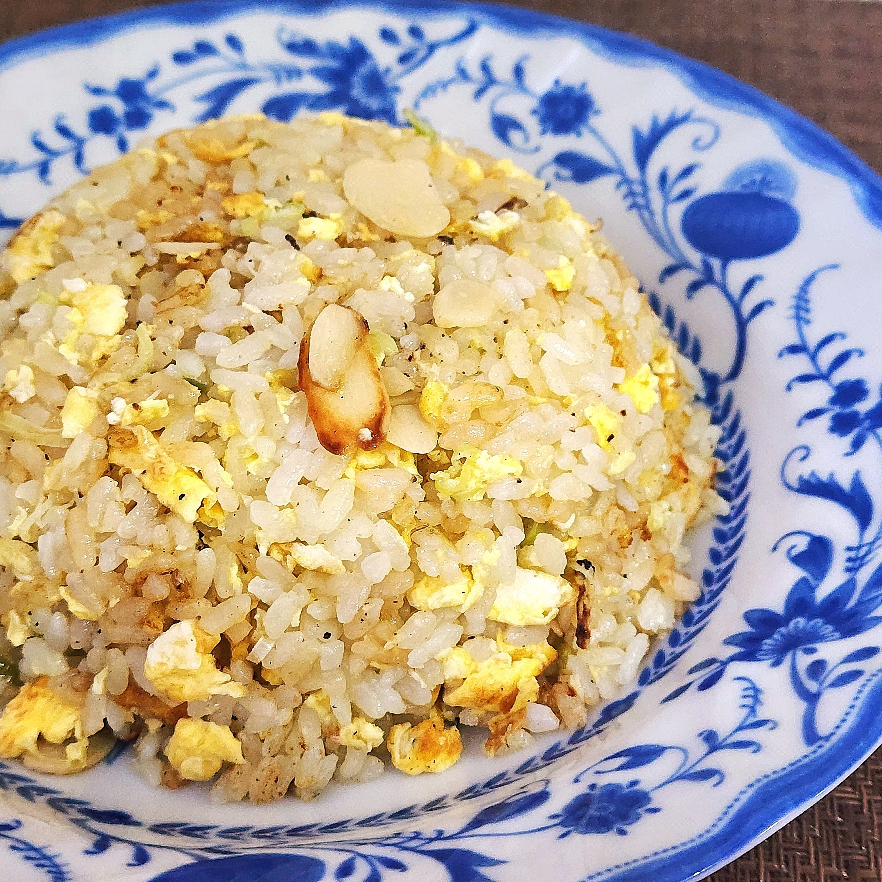 カルディの「青いにんにく辣油 青唐辛子」