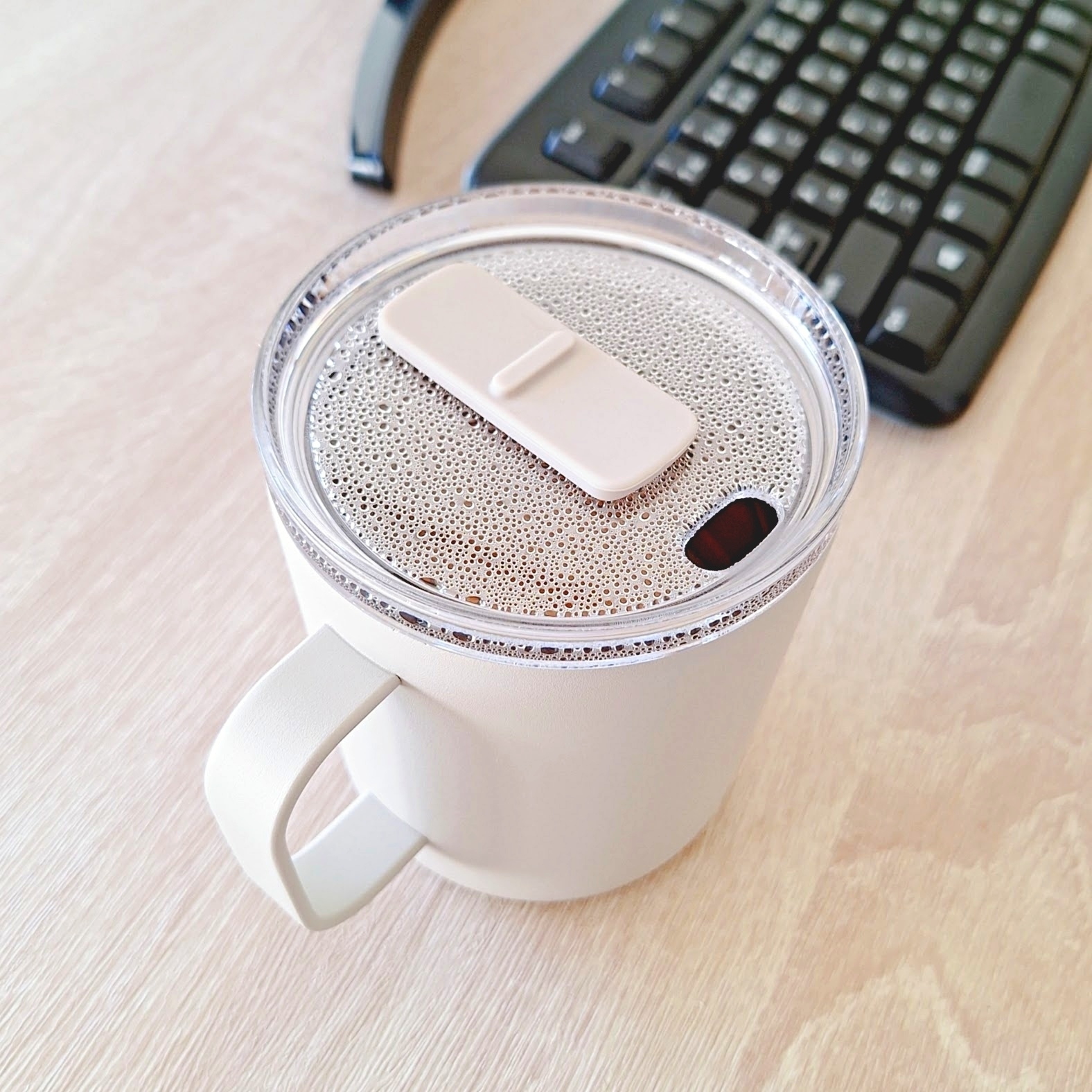 無印良品の「目盛り付き 保温保冷 蓋付きマグカップ」