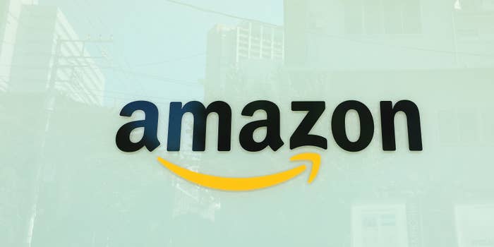 Amazonのロゴ