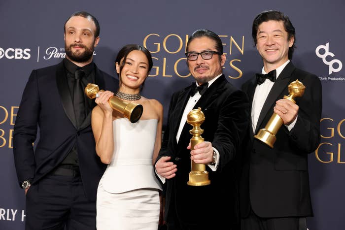 The cast of Shōgun celebrating with their awards