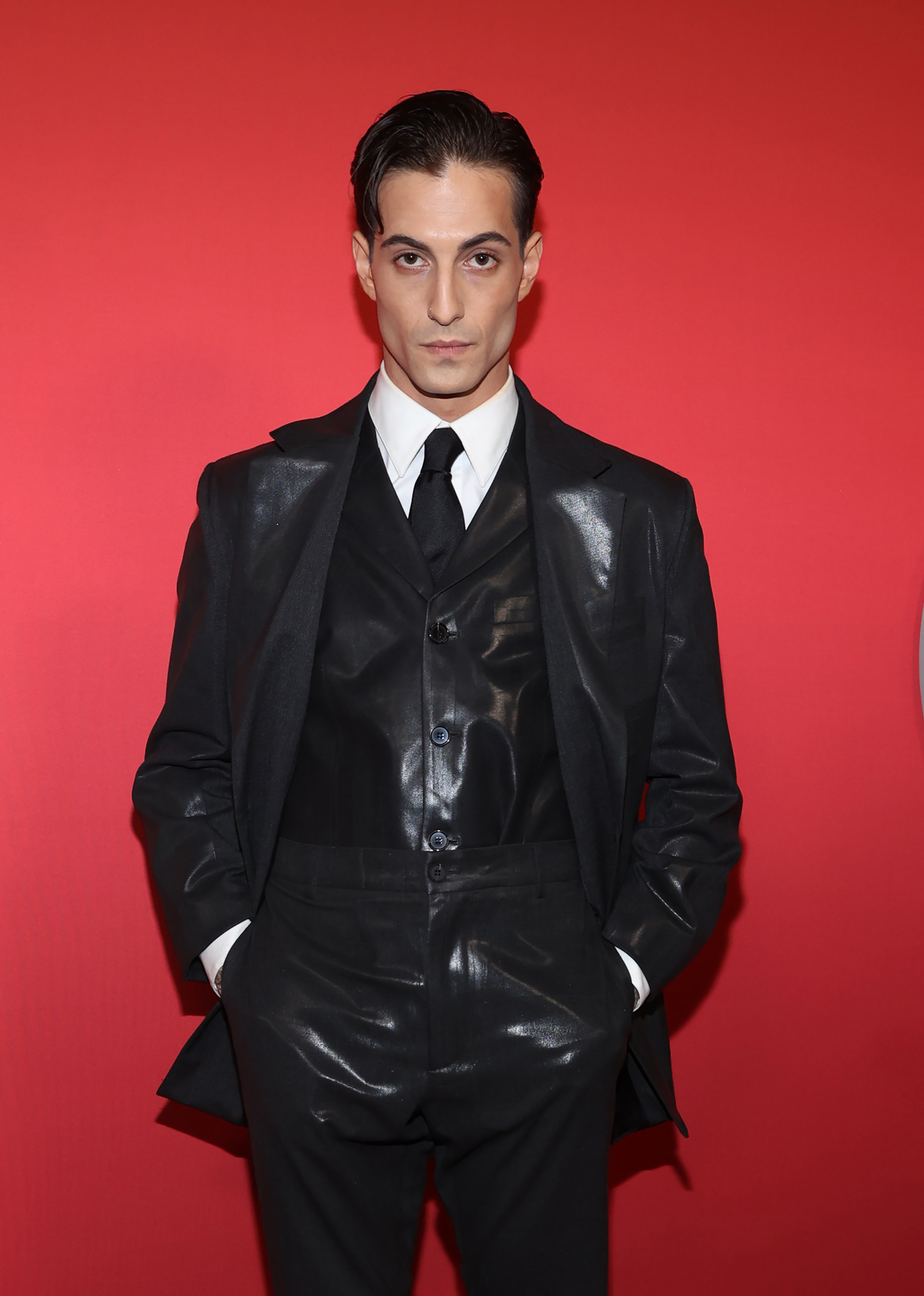 Damiano David Reads Thirst Tweets