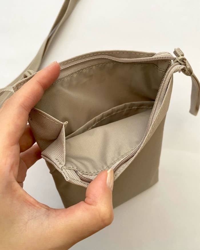 無印良品の「1290円バッグ」が毎日使いたいくらい便利！コンパクト 