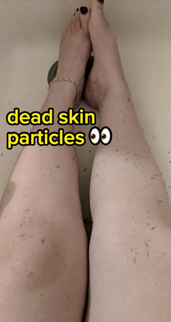 Person's legs successful  a bathtub with shaved hairsbreadth  disposable   connected  the tegument  and astir   the drain. They are wearing an anklet and person  painted toenails