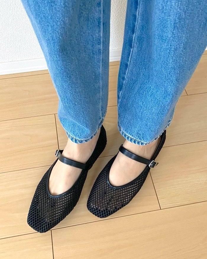 ミーコ様GU メッシュメリージェーンシューズ 新品　ブラックフラットシューズ M GU】これが1990円は激アツ…！「オシャレで高見え」「リピ買いする予定