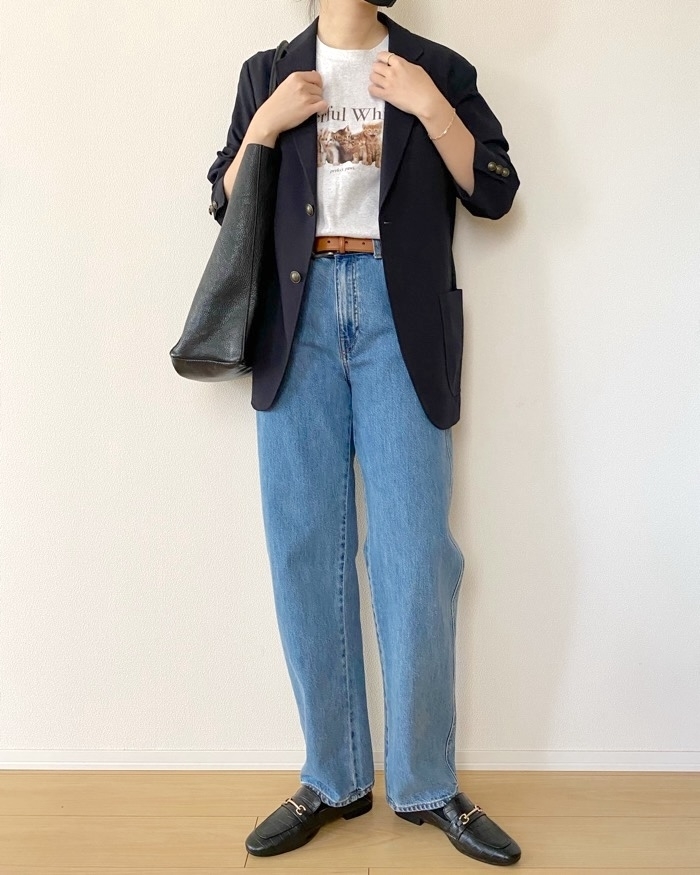 ユニクロの「キャット・フォトグラフ UT/リラックスフィット」