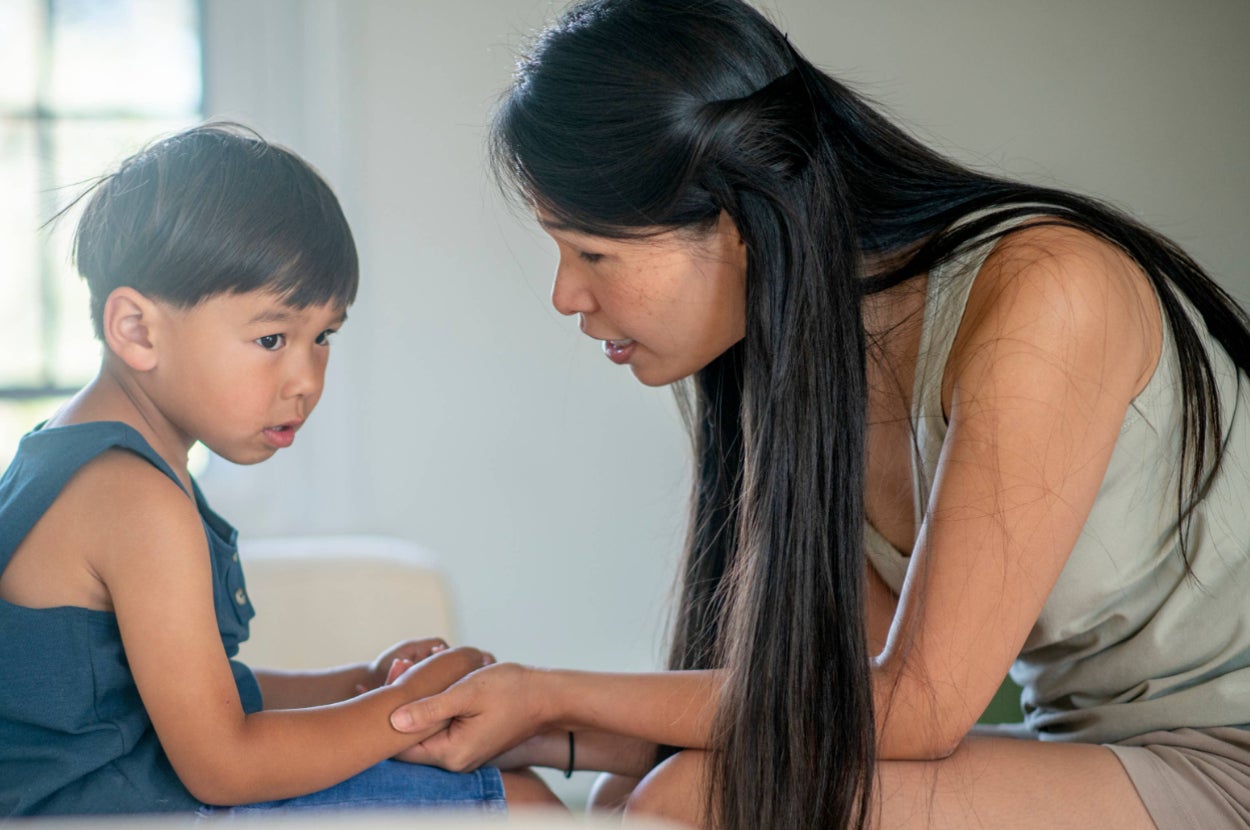 This So-Called Positive Parenting Phrase Is Actually Super Painful For Your Child