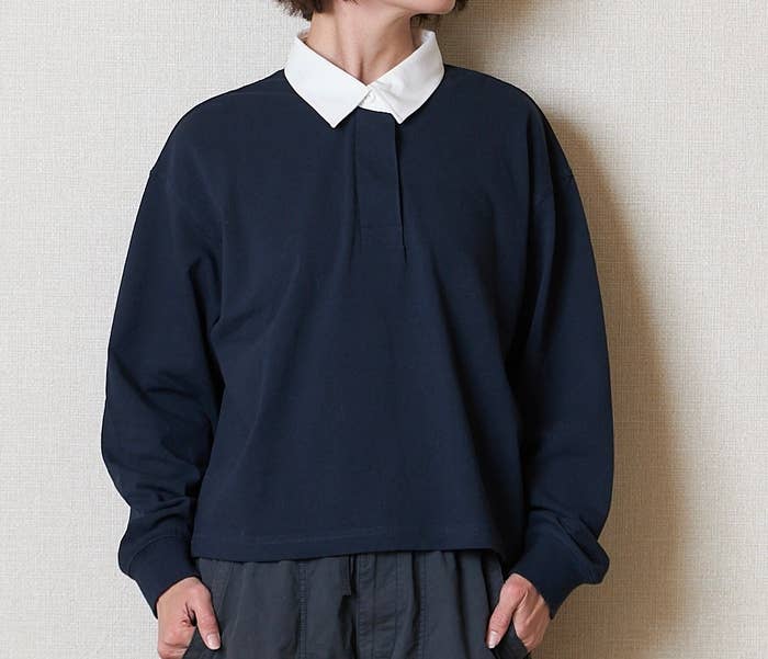 GUの「ラガーシャツ(長袖)Q」