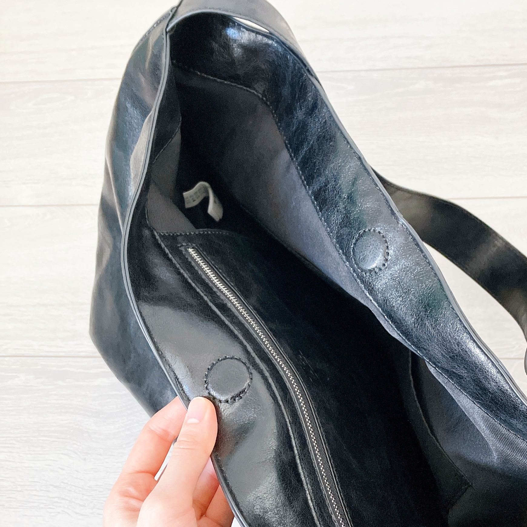 ZARA】これが6590円→4390円は買い…！ノートPCがすっぽり入る