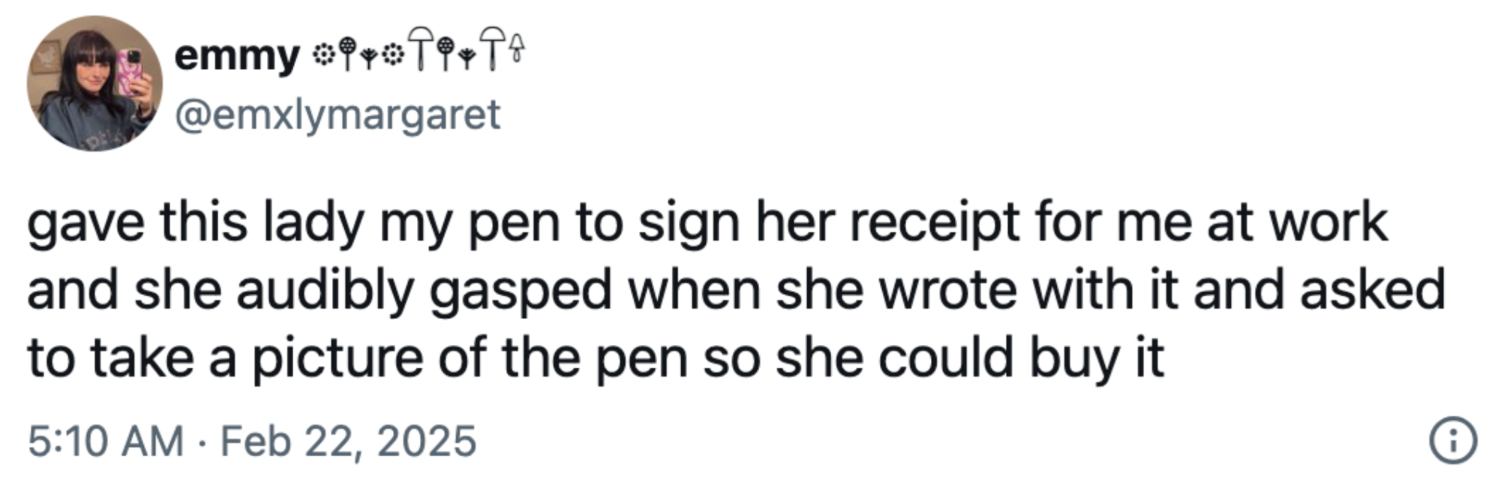 Tweet om noen som ga en penn til en dame på jobben, og hun ble imponert nok til å ville kjøpe den samme pennen