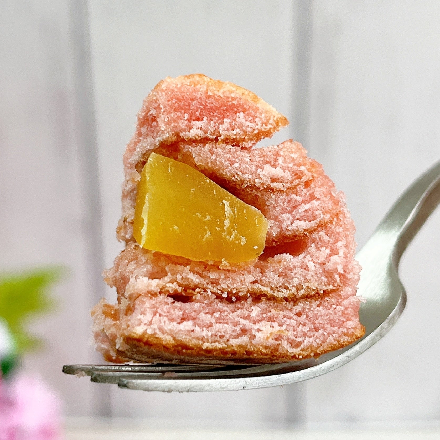 カルディの「桜スイーツ」ウマすぎてヤベェのきた…！栗がドンと入って