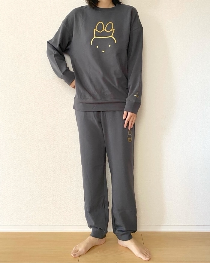 ユニクロの「ミッフィー ウルトラストレッチセット」