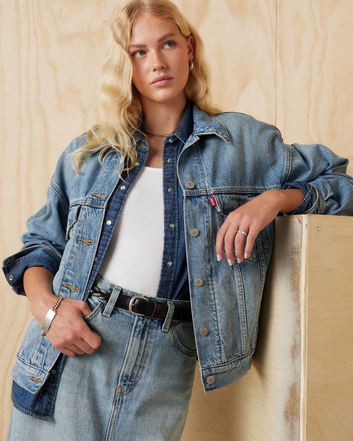 Levid 30% Off Sitewide At The Levi's Friends And Family Sale