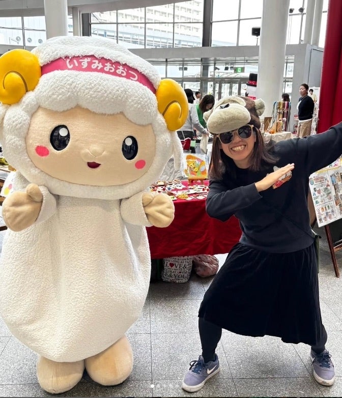 神出鬼没！ ゴリラの被りものをしたインフルエンサー。その正体は3児の