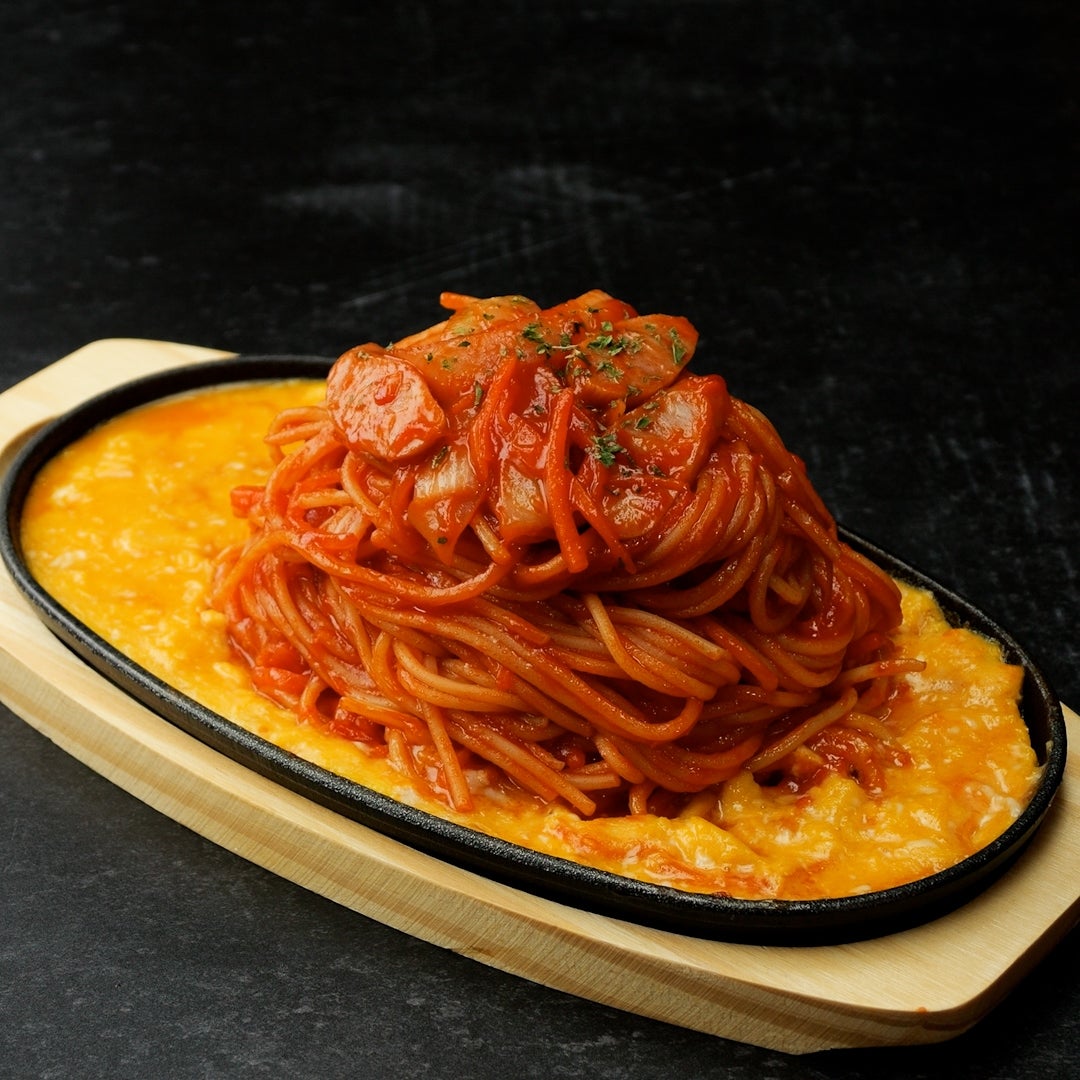 卵でまろやか！「なつかしのナポリタン」作り方｜Tasty