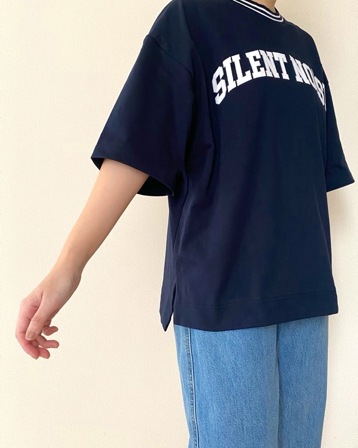 GU×アンダーカバーの「2290円トップス」が1枚で主役級のオシャレ GU×アンダーカバーの「2290円トップス」が1枚で主役級のオシャレ