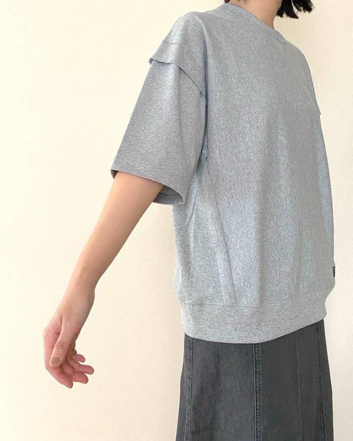 GU×アンダーカバー】「デザイン最高」「この価格で素晴らしい」1990円 