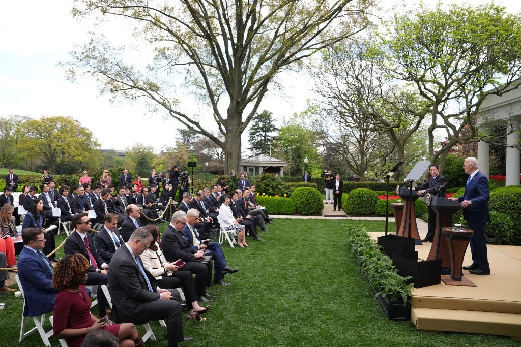 Here's Why Donald Trump Wants To Pave The Rose Garden