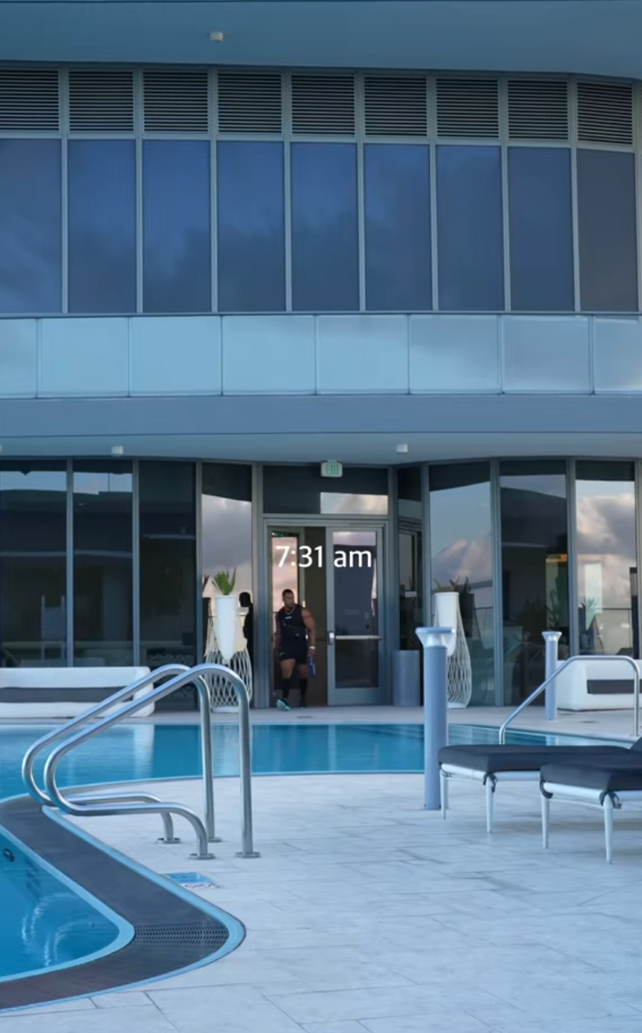 The Internet Is Completely Obsessed With This Guy's Wild Morning Routine