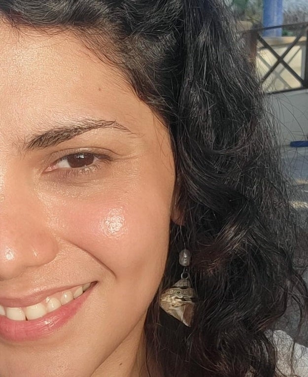 reviewer wearing medicube collagen cream