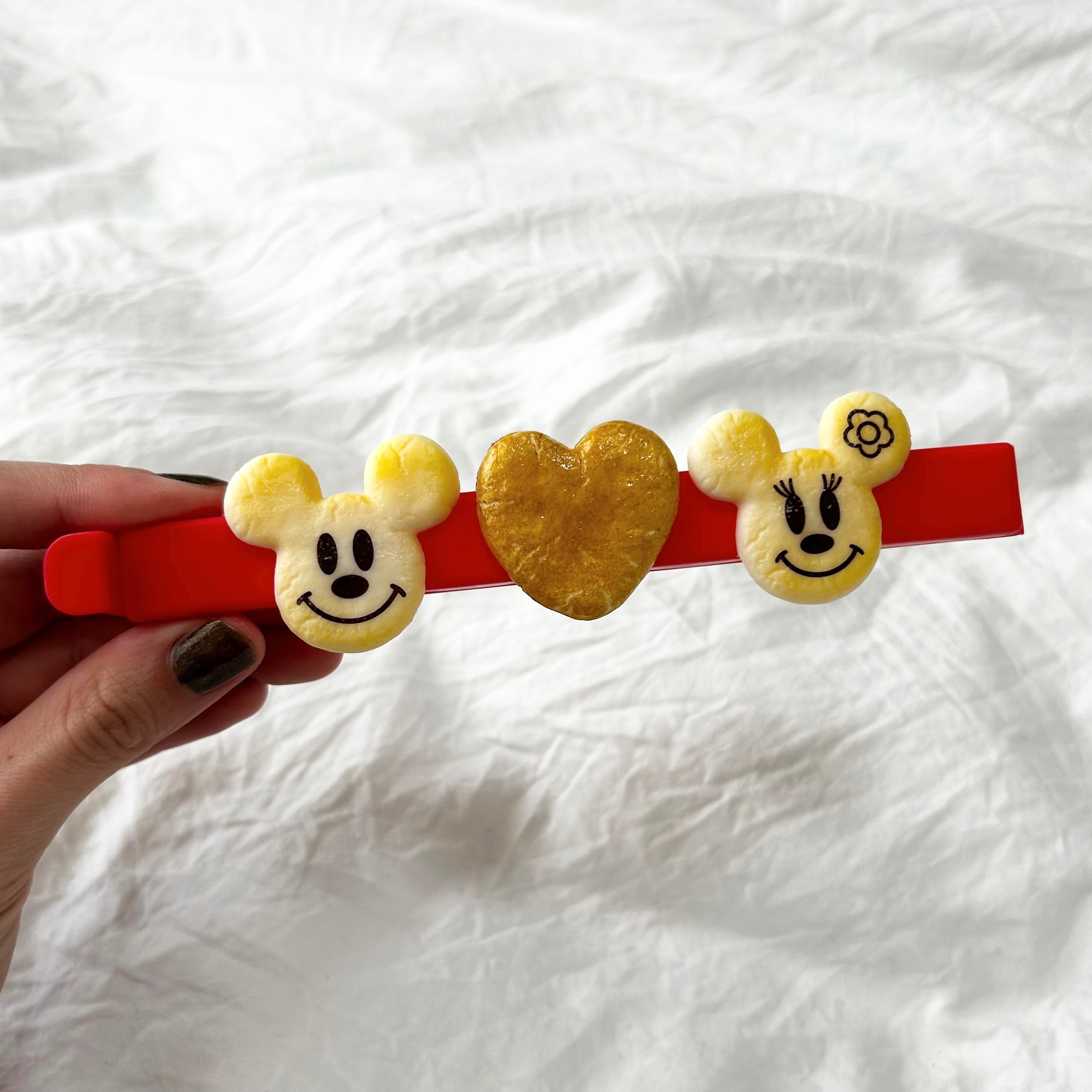 ディズニー行ったらコレ買って!ミッキーの「750円おみやげ」が ディズニー行ったらコレ買って!ミッキーの「750円おみやげ」が