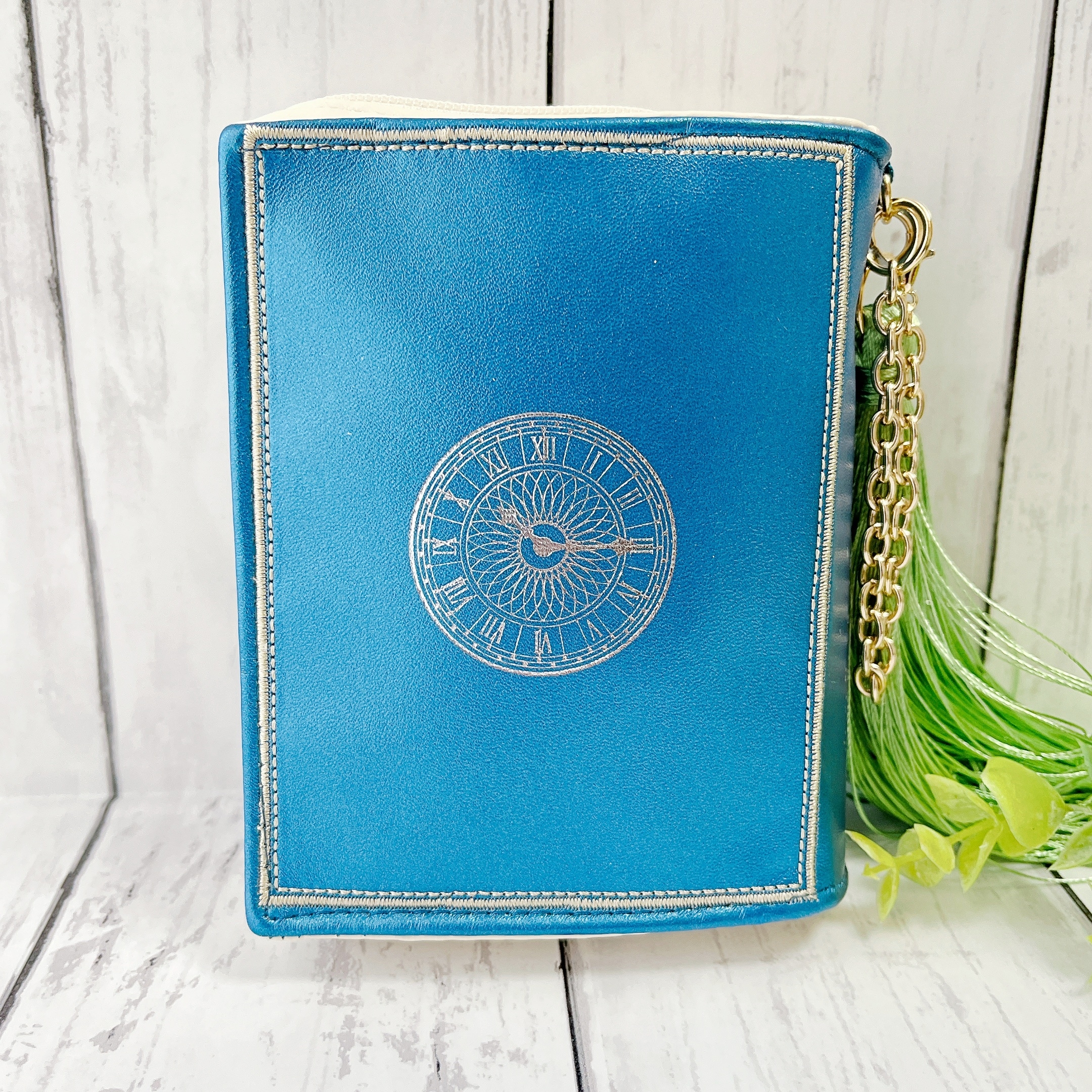 え、めっちゃ一目惚れです…！フランフラン×ディズニーの『魔法の本